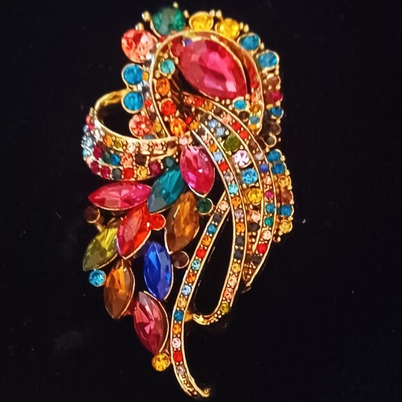 unsigned Jewelry - Large Brooch - Brilliant Colors
